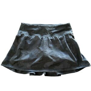 Lululemon Camo Skirt Skort Black & Grey Size 0 Flat Front Pleats On Back